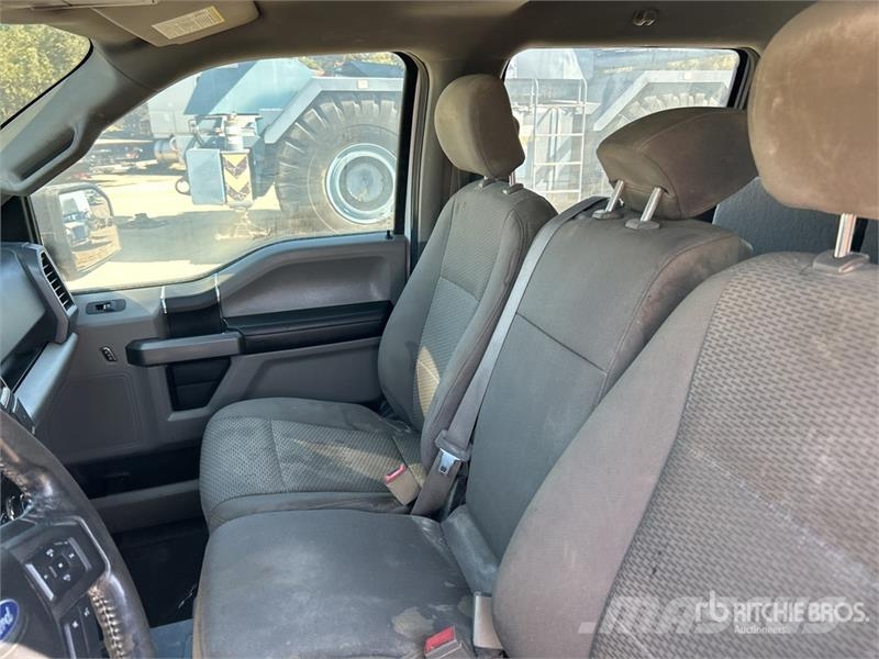 Ford F-150 XLT 4x2 Crew Cab Pickup Övriga bilar