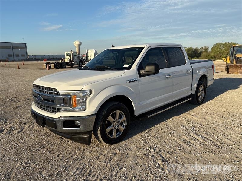 Ford F-150 XLT 4x2 Crew Cab Pickup Ostalo