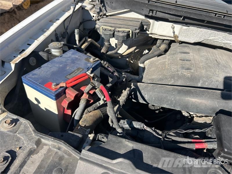 Ford F-150 XLT 4x2 Crew Cab Pickup 其他