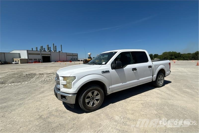 Ford F-150 XLT 4x2 Crew Cab Pickup 其他