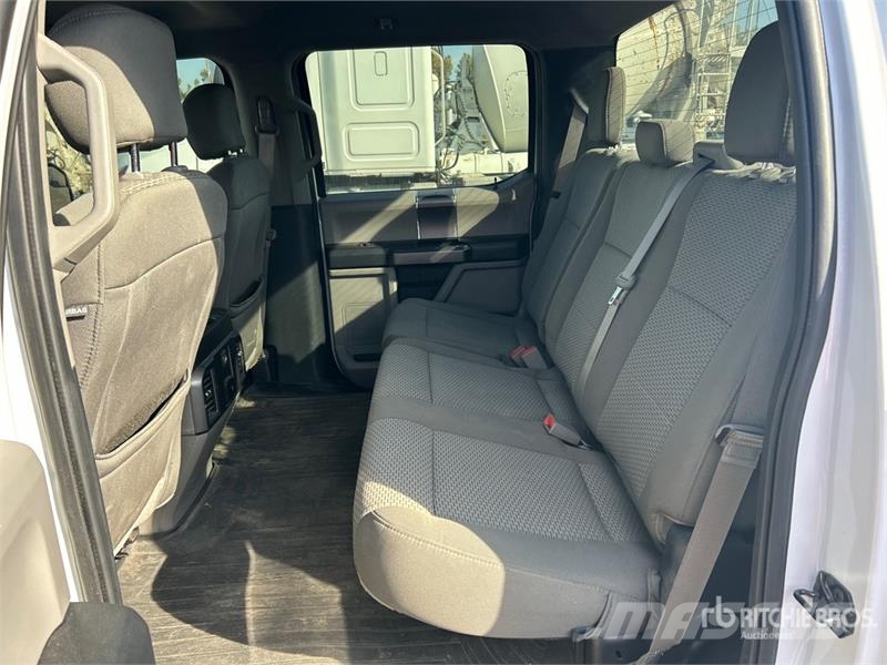 Ford F-150 XLT 4x2 Crew Cab Pickup Otros