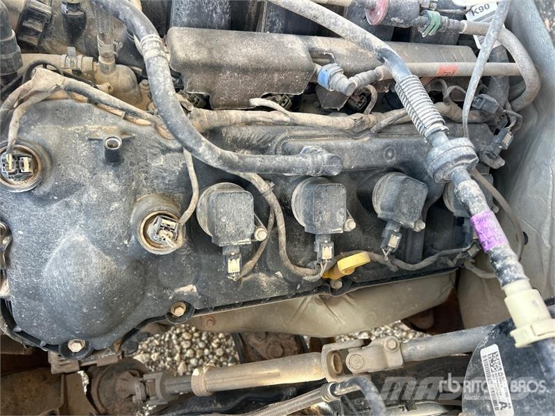 Ford F-150 XLT 4x2 Crew Cab Pickup Furgoni altro
