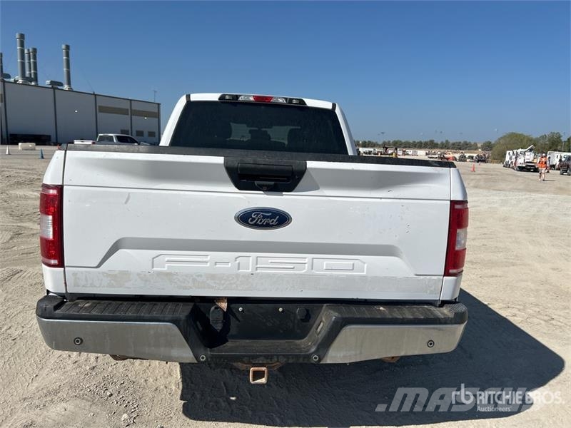 Ford F-150 XLT 4x2 Crew Cab Pickup Övriga bilar