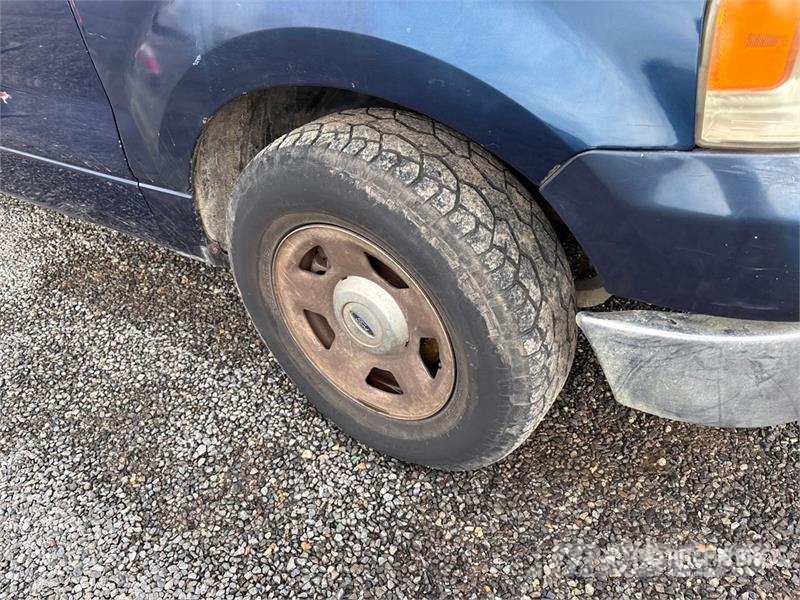 Ford F-150 XLT 4x2 Extended Cab Pickup Прочие фургоны
