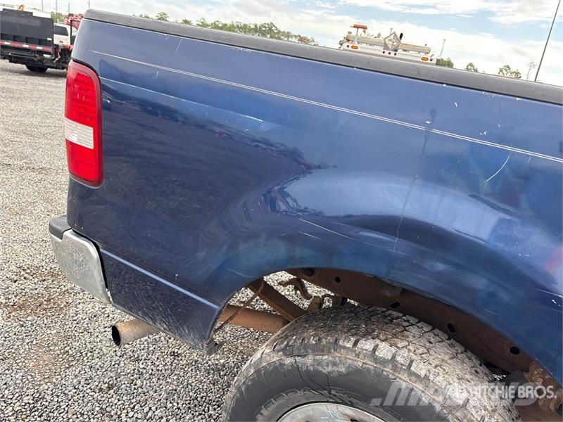 Ford F-150 XLT 4x2 Extended Cab Pickup Прочие фургоны