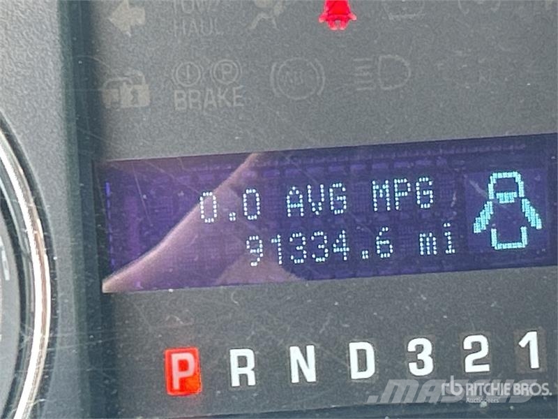Ford F-150 XLT 4x4 Crew Cab Pickup (Inoperable) Други