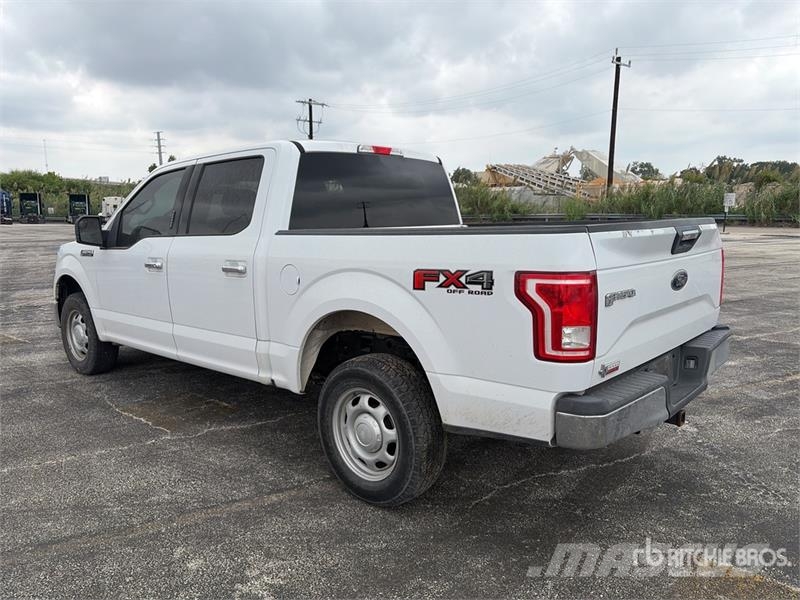 Ford F-150 XLT 4x4 Crew Cab Pickup Інше