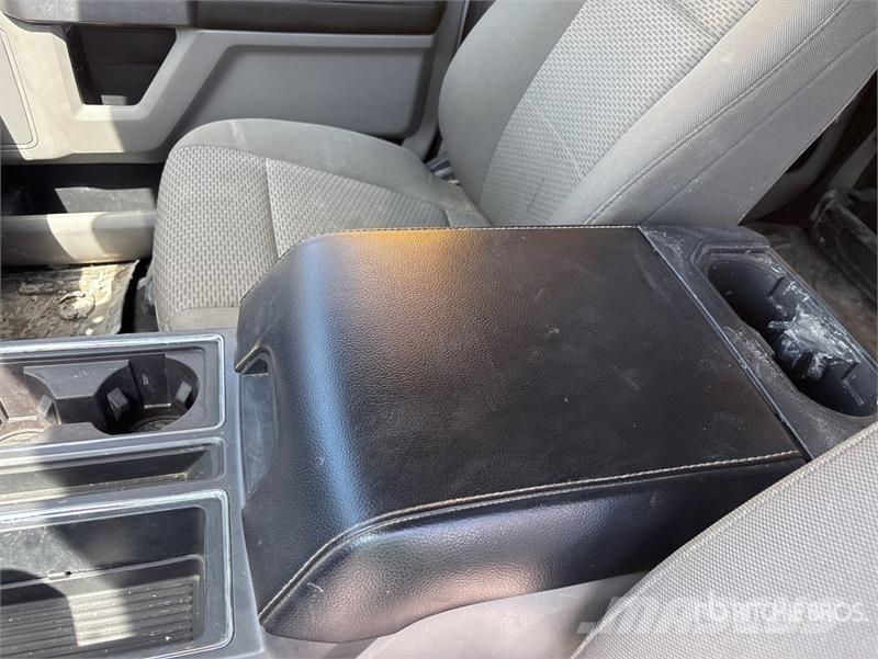 Ford F-150 XLT 4x4 Crew Cab Pickup Övriga bilar