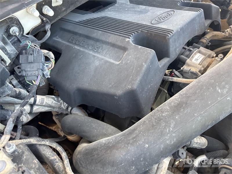 Ford F-150 XLT 4x4 Crew Cab Pickup Övriga bilar