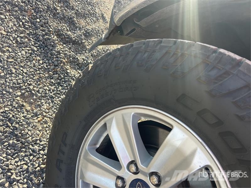 Ford F-150 XLT 4x4 Crew Cab Pickup Otras furgonetas