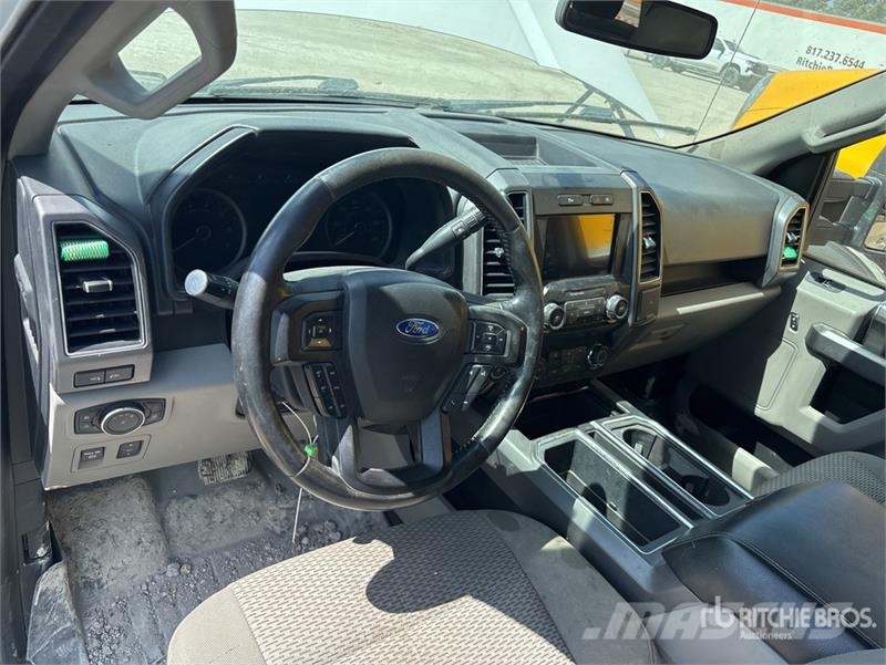 Ford F-150 XLT 4x4 Crew Cab Pickup Övriga bilar