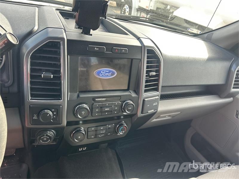Ford F-150 XLT 4x4 Crew Cab Pickup Прочие фургоны