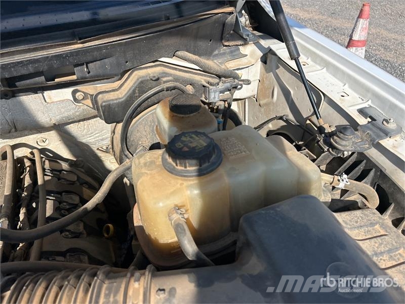 Ford F-150 XLT 4x4 Crew Cab Pickup Інше