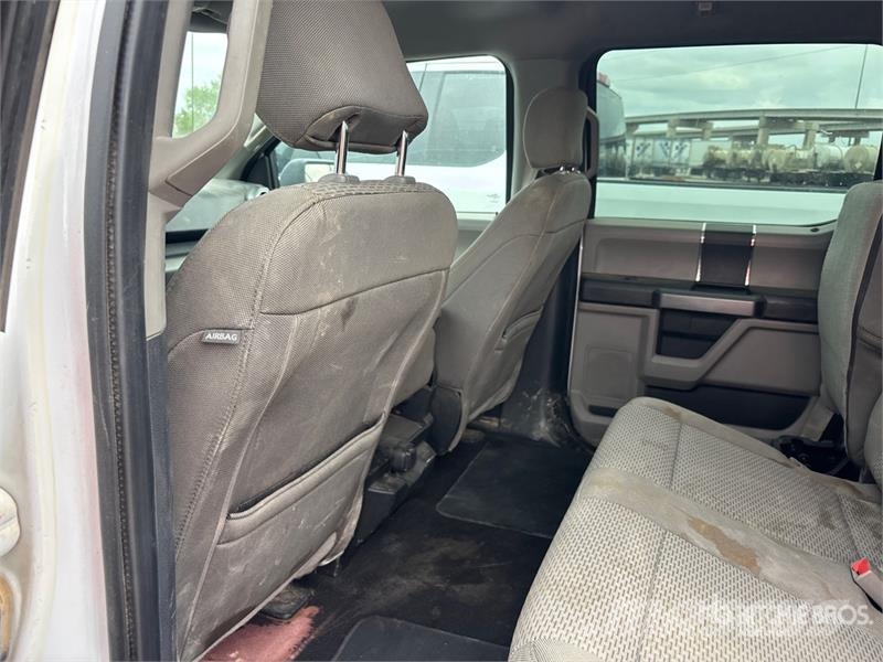 Ford F-150 XLT 4x4 Crew Cab Pickup أخرى