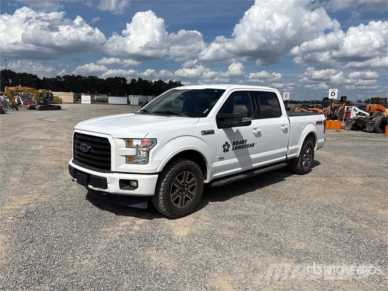 Ford F-150 XLT 4x4 Crew Cab Pickup その他
