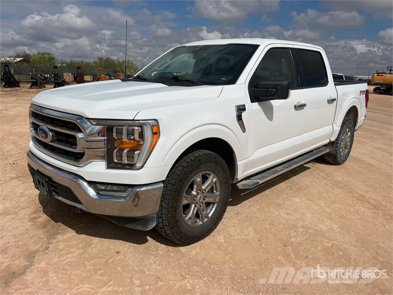 Ford F-150 XLT 4x4 Crew Cab Pickup Drugi