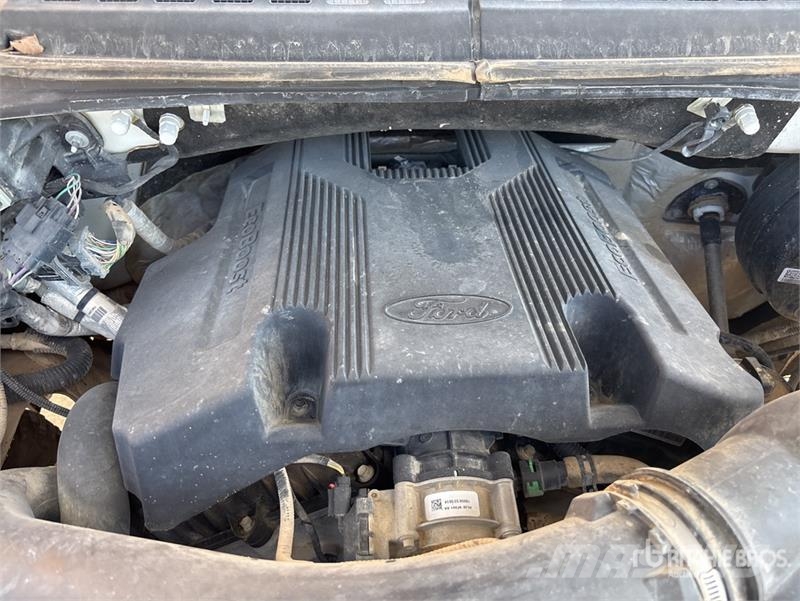 Ford F-150 XLT 4x4 Crew Cab Pickup Övriga bilar