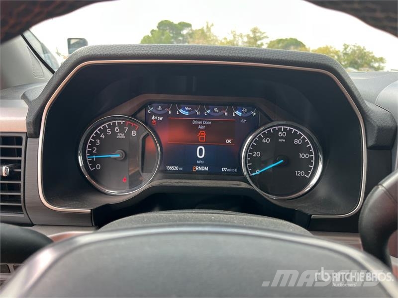Ford F-150 XLT 4x4 Crew Cab Pickup Drugi