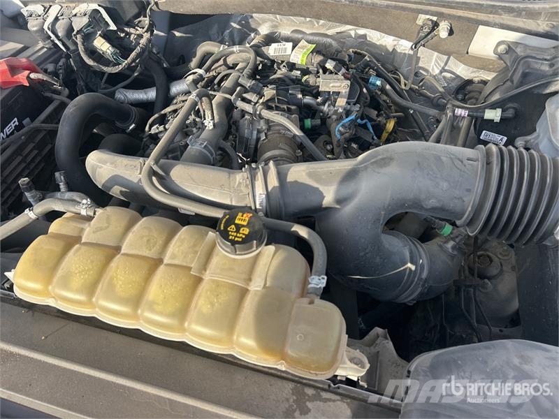 Ford F-150 XLT 4x4 Crew Cab Pickup Otras furgonetas