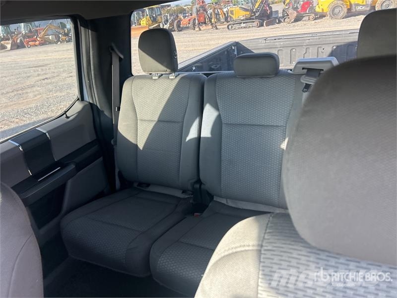 Ford F-150 XLT 4x4 Crew Cab Pickup Otras furgonetas