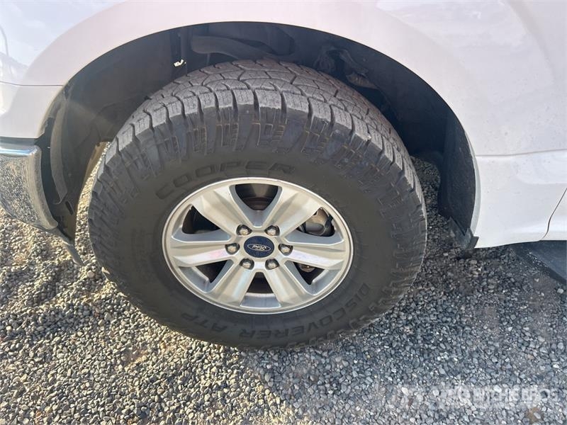 Ford F-150 XLT 4x4 Crew Cab Pickup Otras furgonetas
