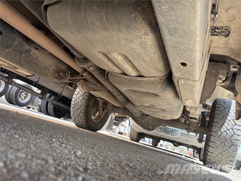 Ford F-150 XLT 4x4 Crew Cab Pickup Övriga bilar