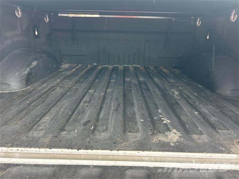 Ford F-150 XLT 4x4 Pickup Anders