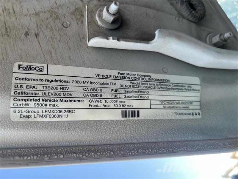 Ford F-250 Tovornjaki s kesonom/platojem