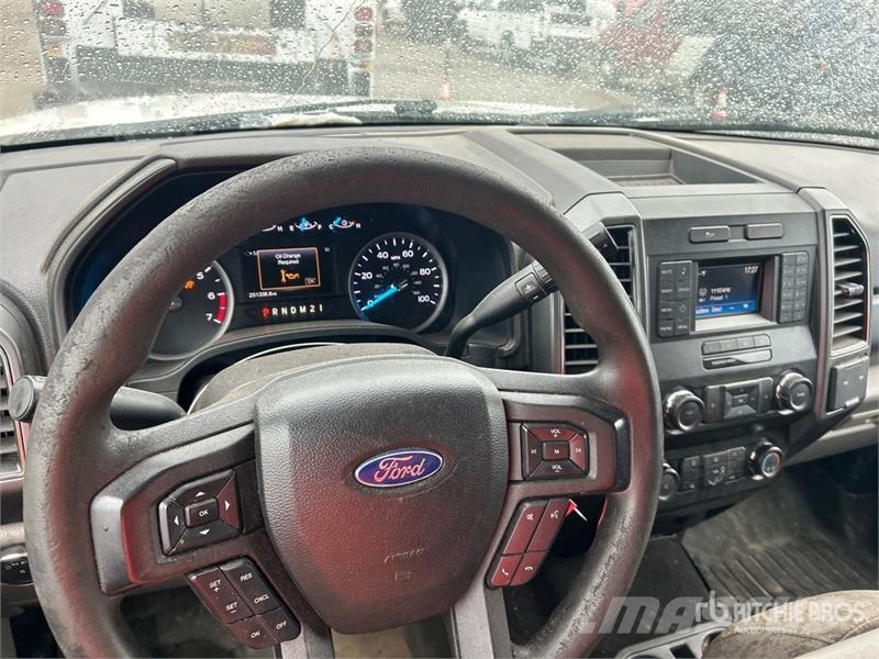 Ford F-250 Cabinas e interior