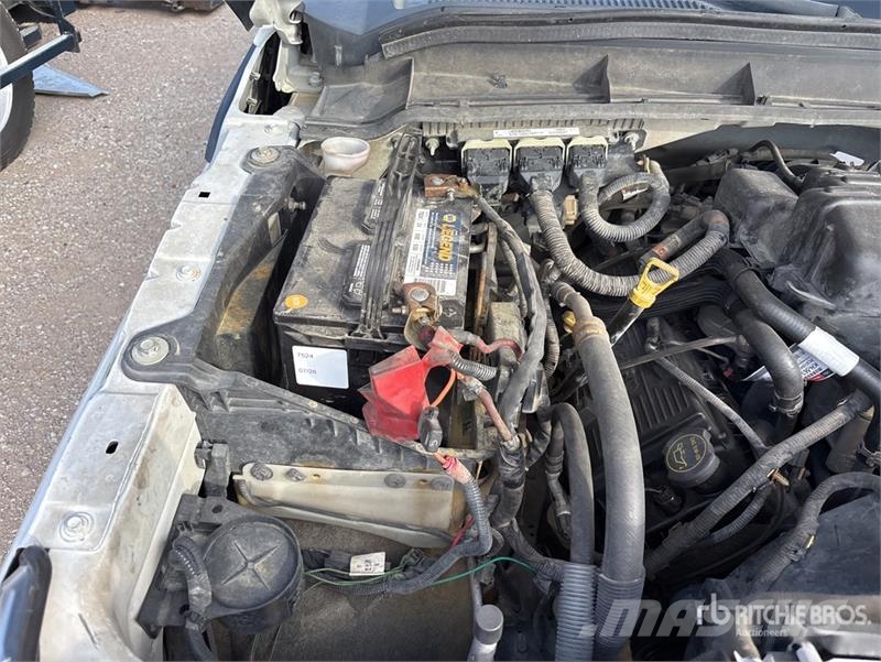 Ford F-250 Pritschenwagen/Pritschenwagen mit Seitenklappe