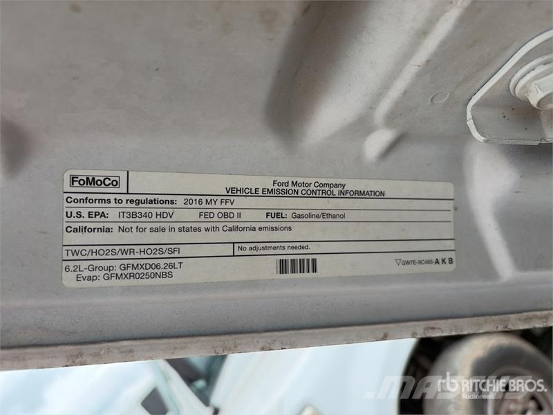 Ford F-250 4x2 Crew Cab Pickup (Inoperable) Drugi