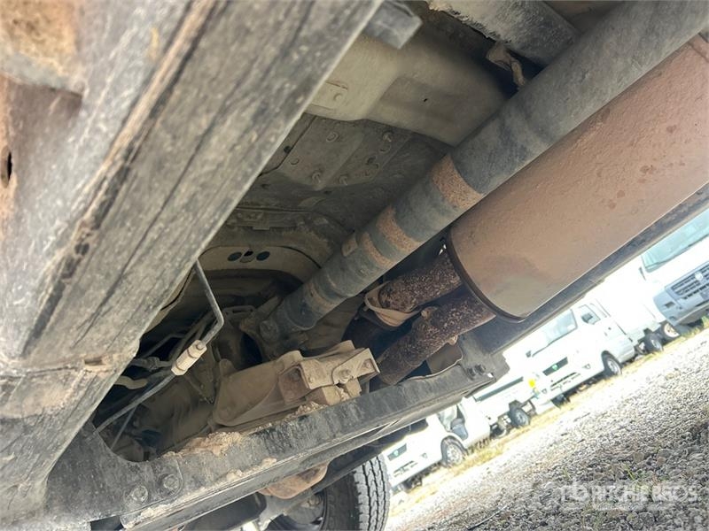 Ford F-250 4x2 Crew Cab Pickup Прочие фургоны
