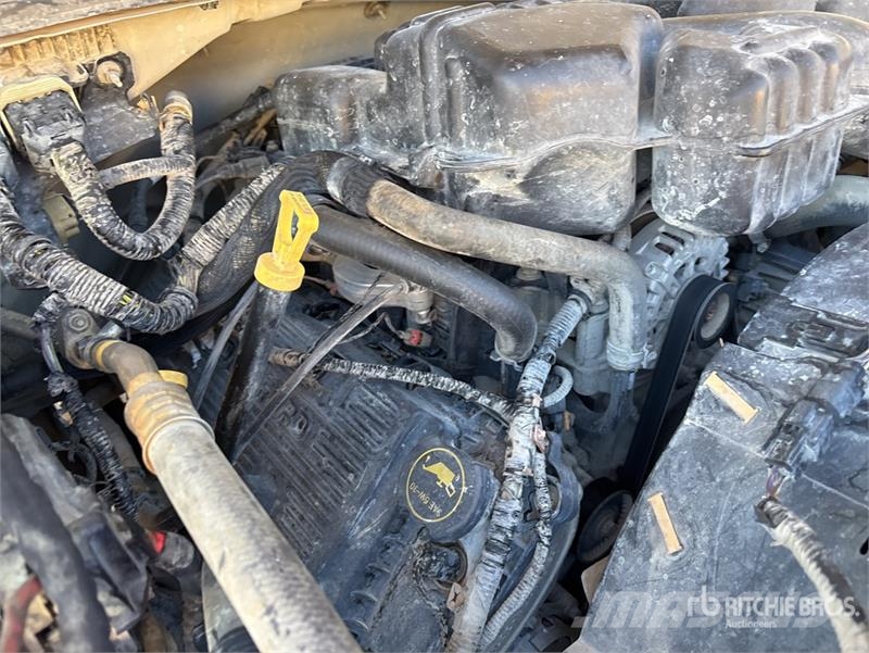 Ford F-250 4x2 Crew Cab Pickup Ostalo