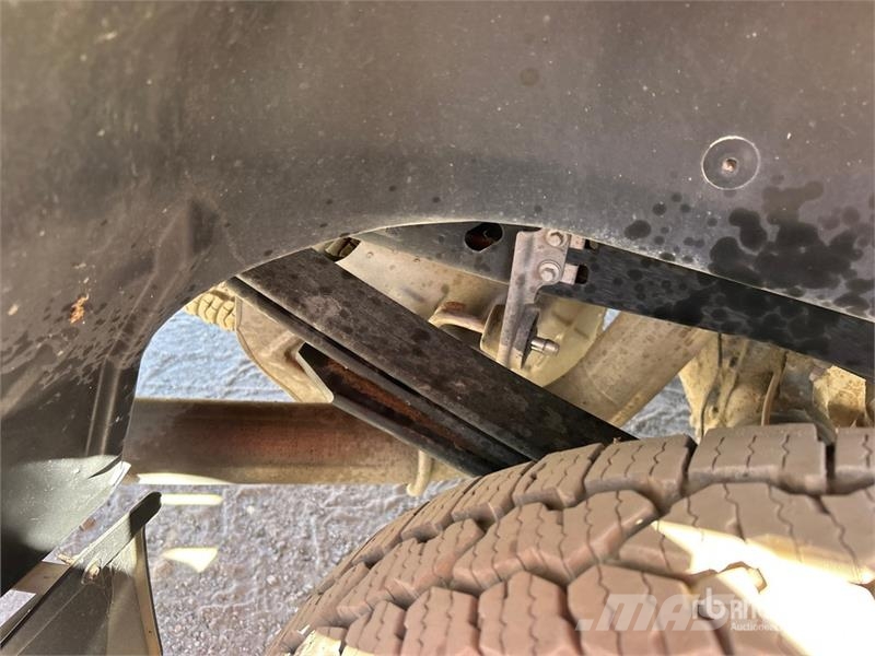 Ford F-250 4x2 Crew Cab Pickup Прочие фургоны