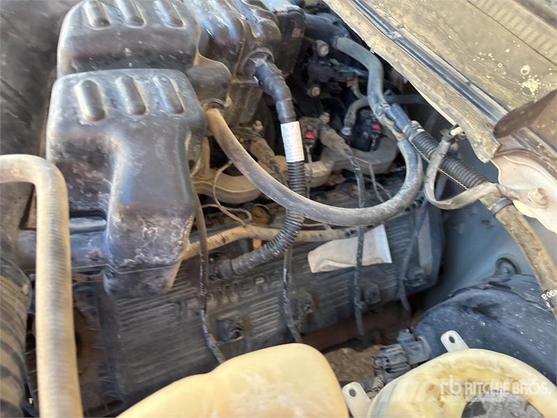 Ford F-250 4x2 Crew Cab Pickup Ostalo