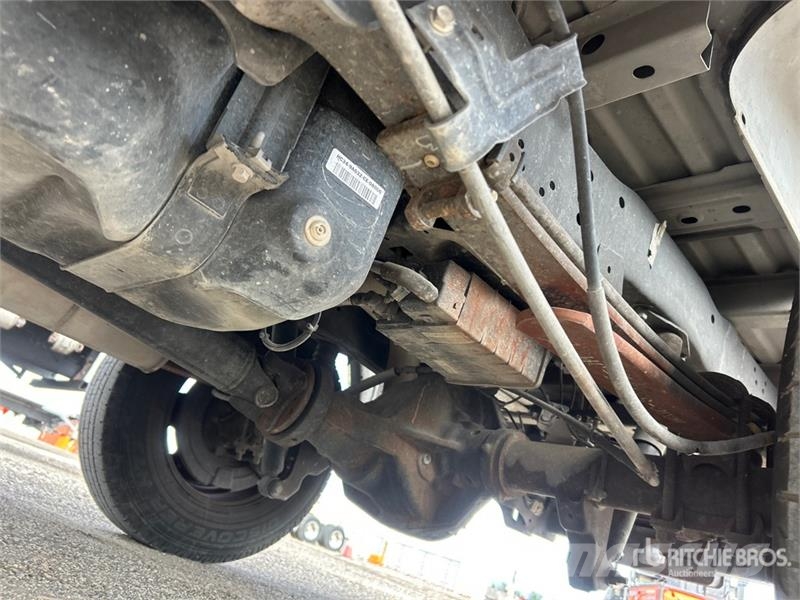 Ford F-250 4x2 Crew Cab Pickup Muu