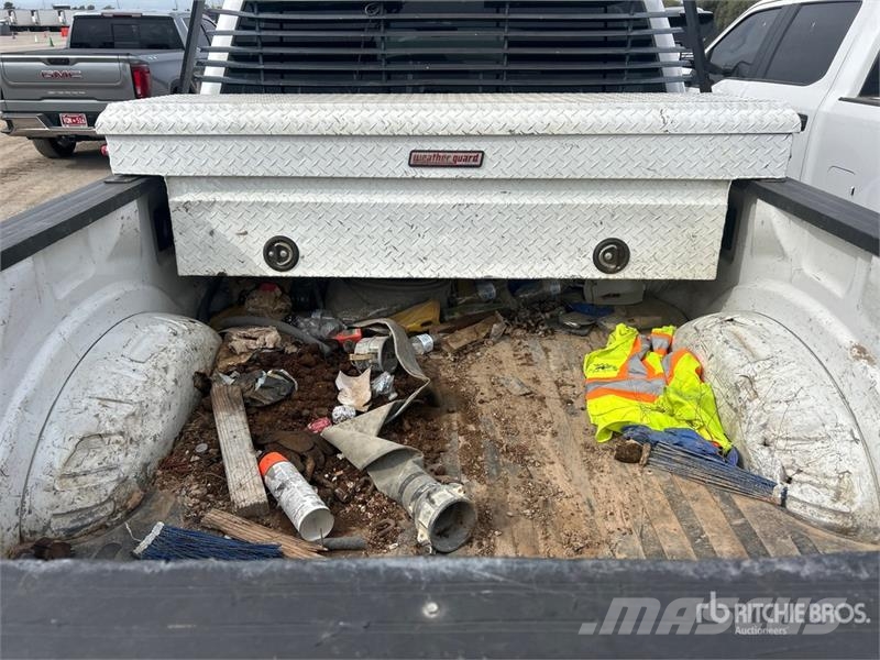 Ford F-250 4x2 Crew Cab Pickup Citi