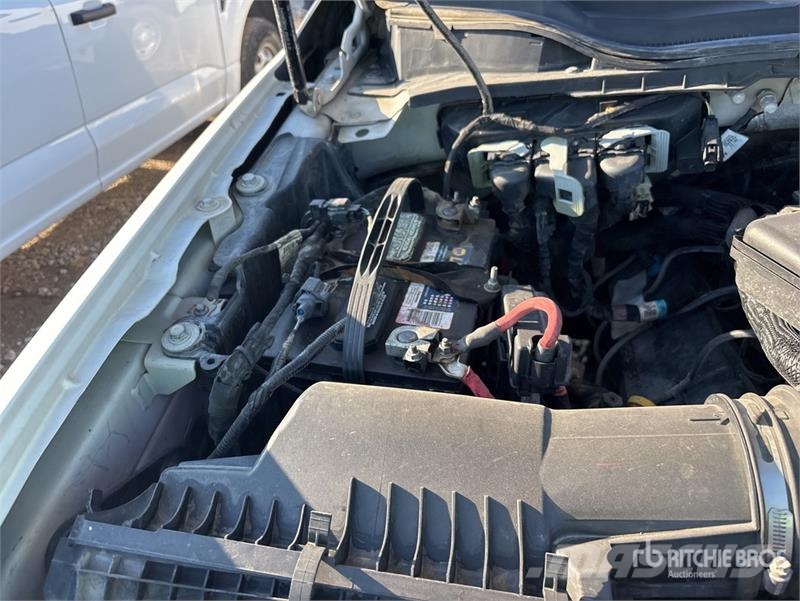 Ford F-250 4x2 Crew Cab Pickup Ostalo