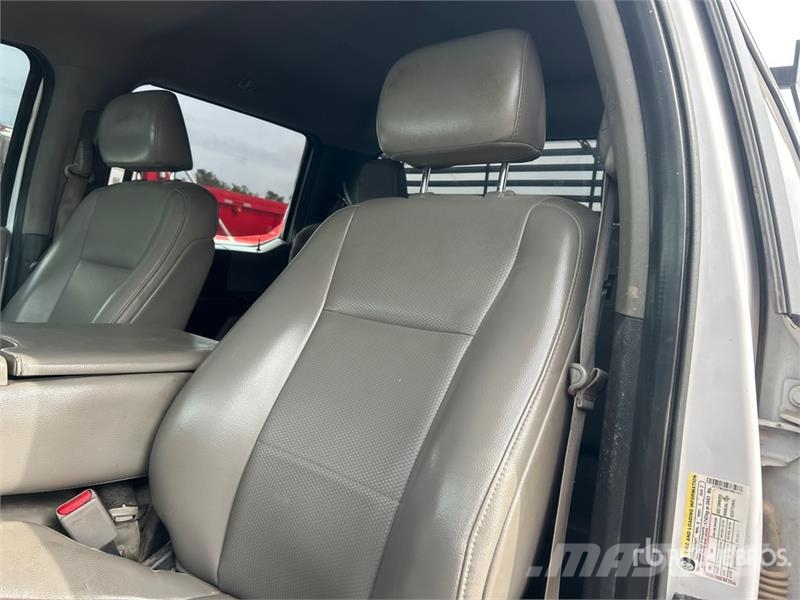 Ford F-250 4x2 Crew Cab Pickup Citi