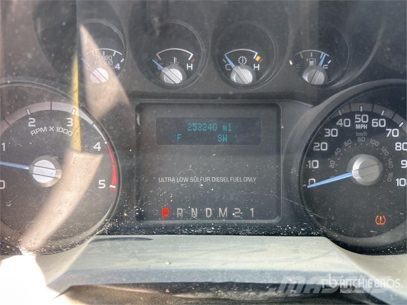 Ford F-250 4x2 Extended Cab Pickup 其他