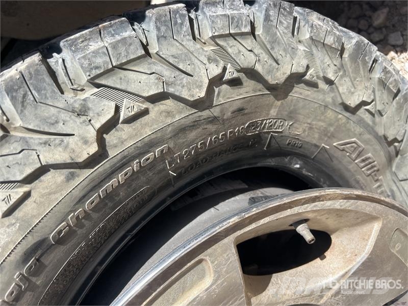 Ford F-250 4x2 Extended Cab Pickup 其他