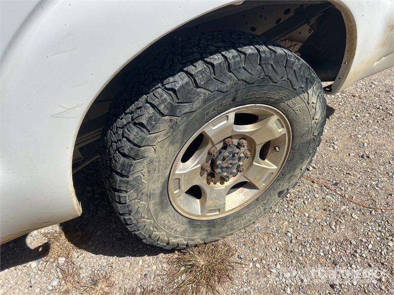 Ford F-250 4x2 Extended Cab Pickup 其他
