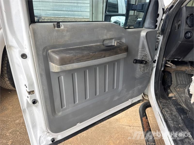 Ford F-250 4x2 Pickup 其他