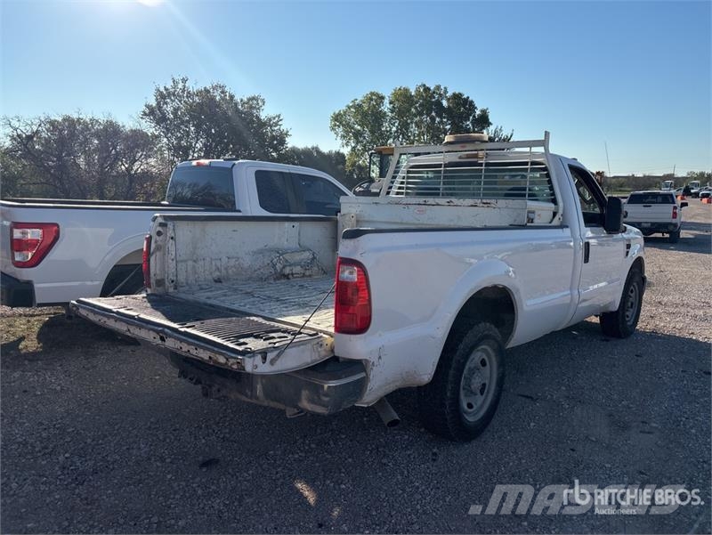Ford F-250 4x2 Pickup Drugi