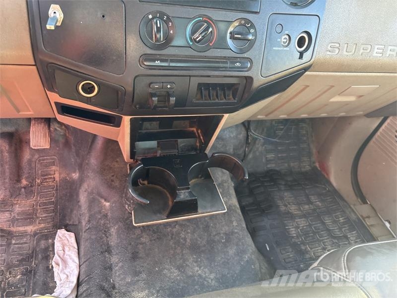 Ford F-250 4x2 Pickup Drugi