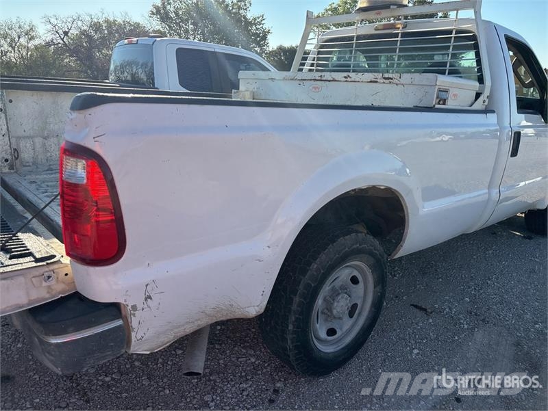 Ford F-250 4x2 Pickup Drugi