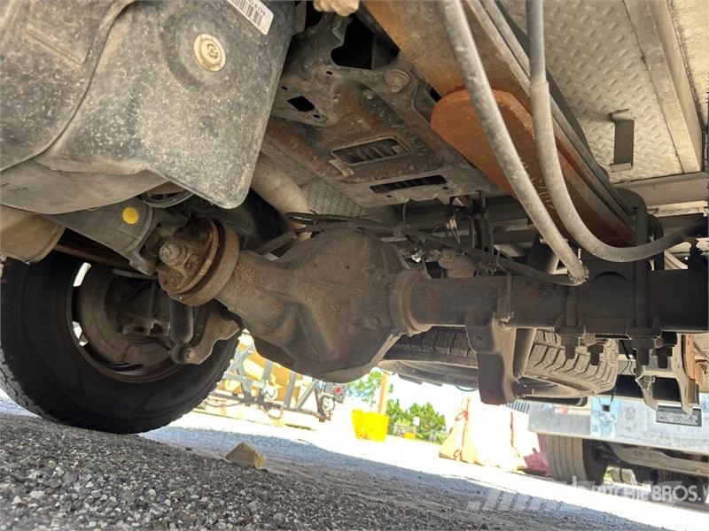 Ford F-250 4x2 Utility Truck Caja abierta/laterales abatibles