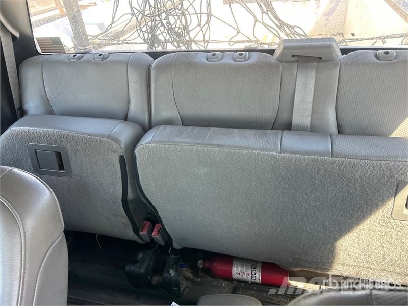 Ford F-250 4x2 Utility Truck Caja abierta/laterales abatibles