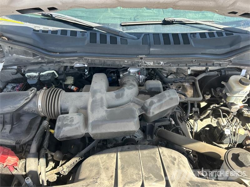 Ford F-250 4x2 Utility Truck Caja abierta/laterales abatibles