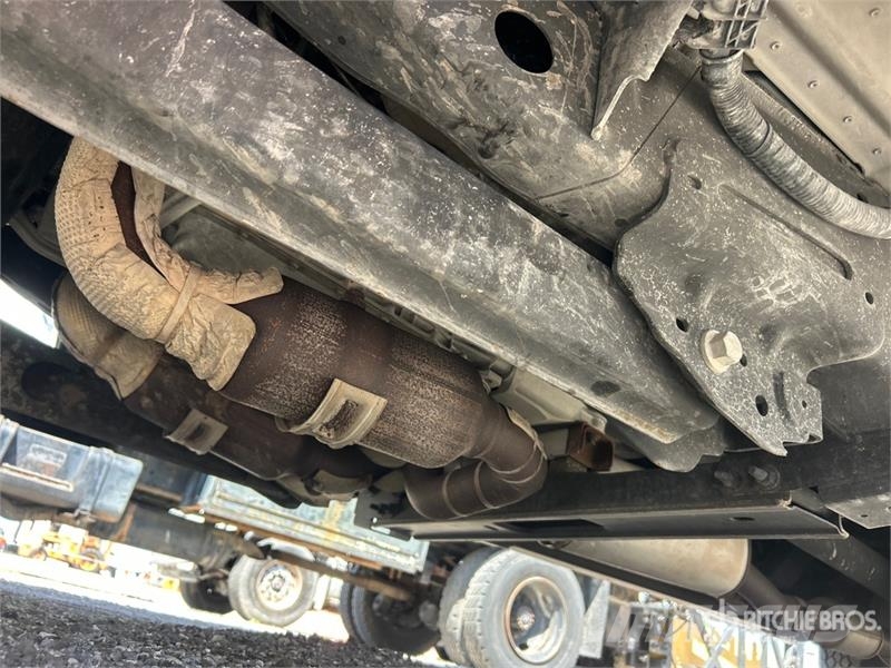 Ford F-250 4x2 Utility Truck Caja abierta/laterales abatibles